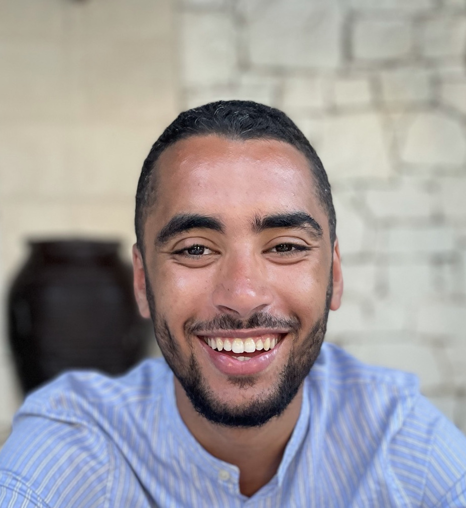 Navigation bar avatar